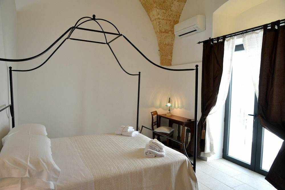 Masseria Palane Bed & Breakfast Patu Exterior photo